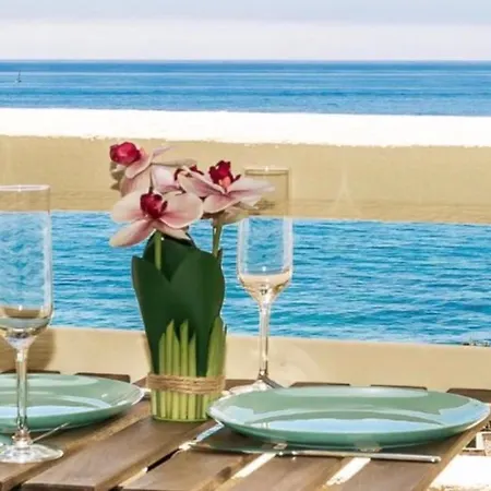 Apartamento Beachfront In Mijas Costa *