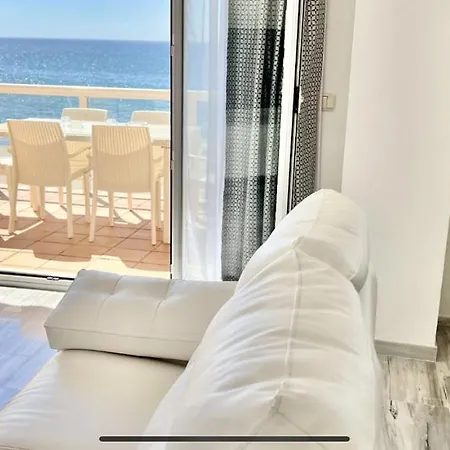 Apartamento Beachfront In Mijas Costa *
